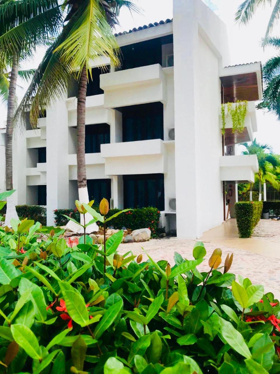Ixtapa Palace Екстер'єр фото